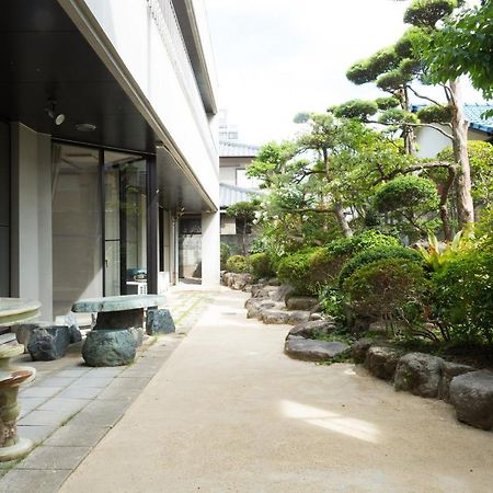 Guest House Hakozaki Garden Fukuoka  Exteriér fotografie